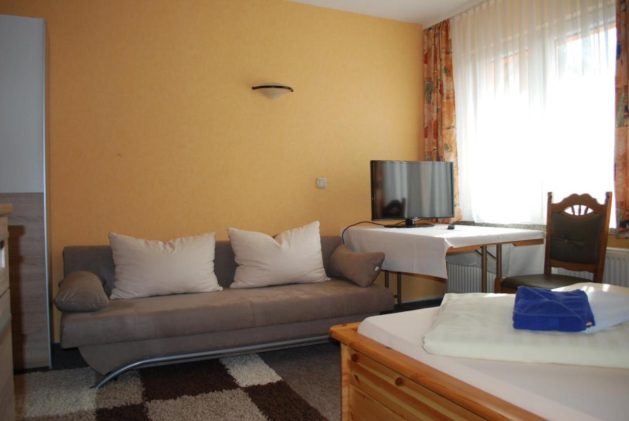 Landhotel Bienstadt Георгенталь Экстерьер фото